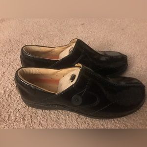 Clarks Shoes 8 1/2